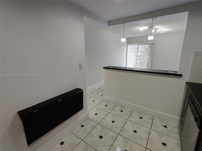 Building Photo - 801 NW 47th Ave