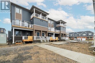 Building Photo - 800 Parnian Private