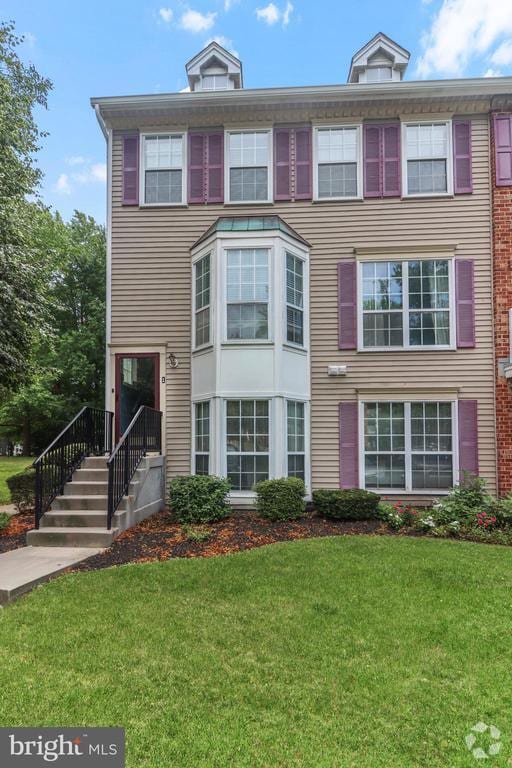 Building Photo - 2 Cheverny Ct