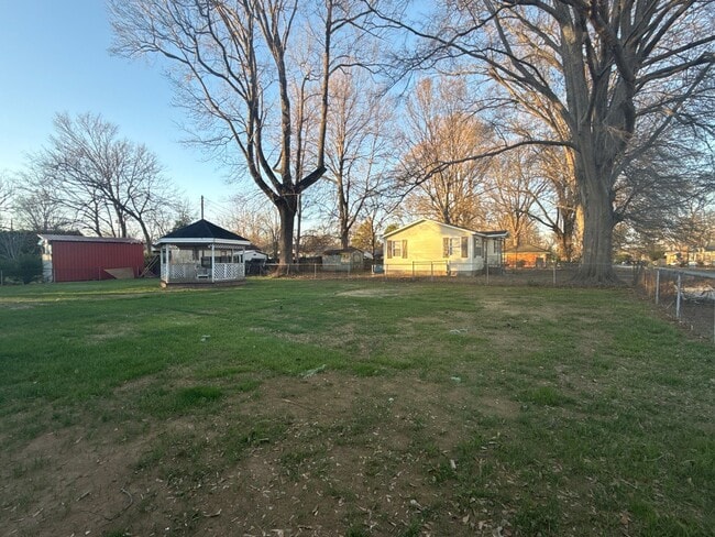 Building Photo - 35 Wiley Dr