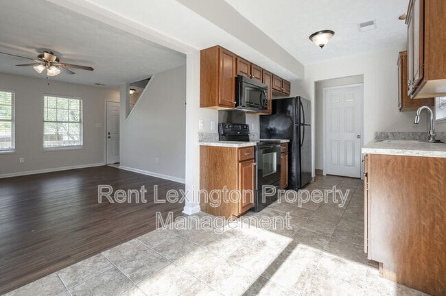 Building Photo - 772 Orlean Circle