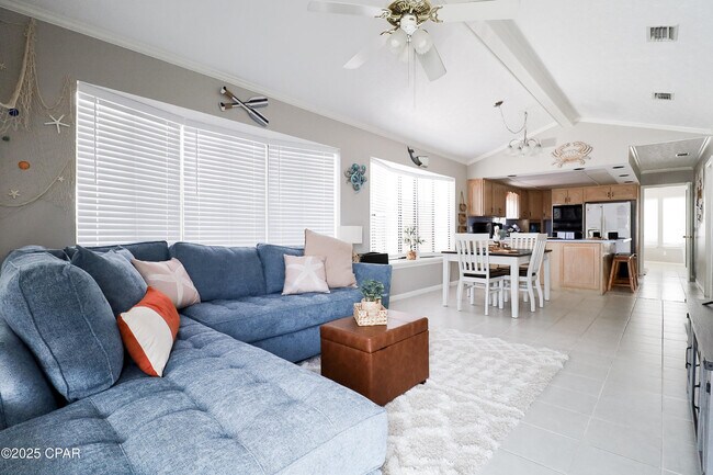 Foto del edificio - 610 Sea Breeze Dr