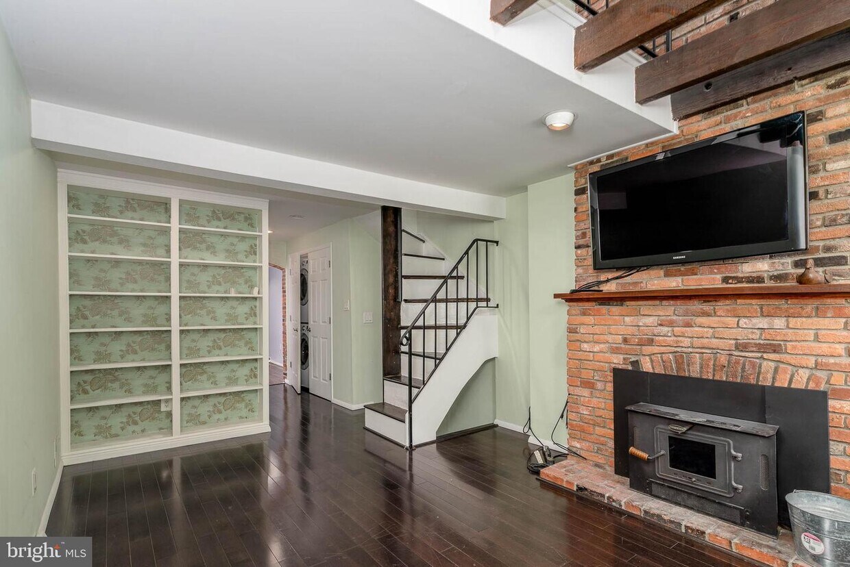 667 Stirling St, Baltimore, MD 21202 Townhouse for Rent in Baltimore