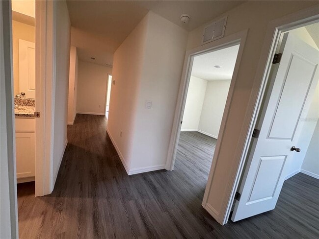Building Photo - 36033 Sunflower Hl Dr