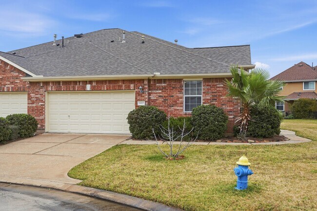 Foto del edificio - 18612 Syndee Loch Ct