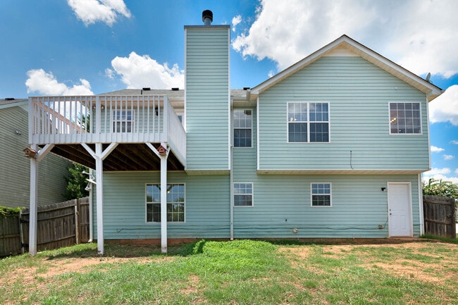 Foto del edificio - Coing Soon 2/25/26) Impressive 4 Bed, 3 Bath with Home Office!