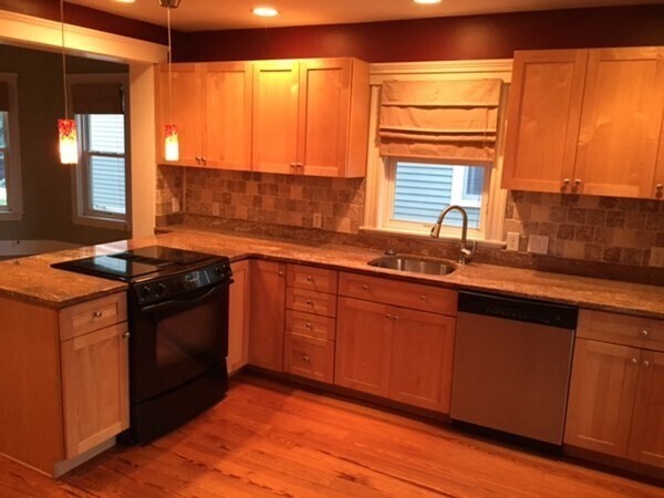 Foto principal - 83 Prichard Ave