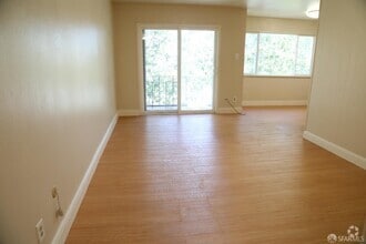Building Photo - 2840 San Bruno Ave