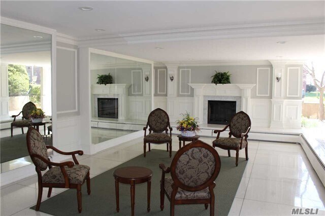 Building Photo - 55 S Bergen Pl