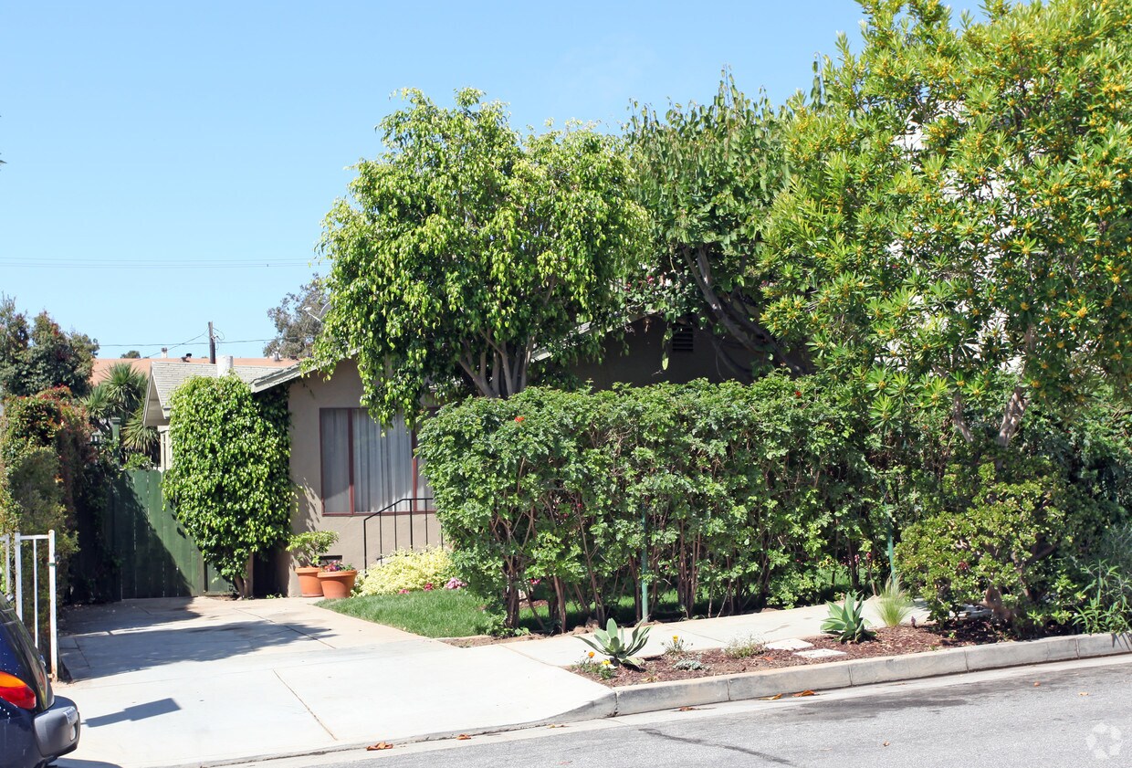 Foto principal - 1040 18th St