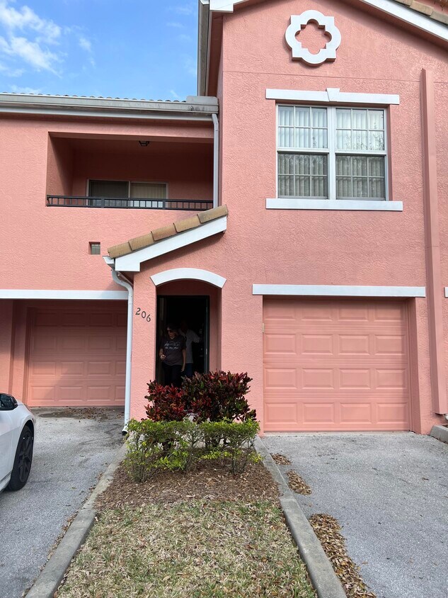 Foto principal - 156 SW Peacock Blvd