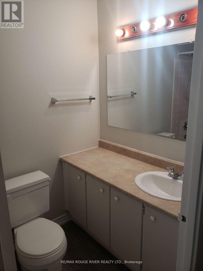 Photo du bâtiment - 70 East St