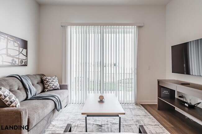 Foto del edificio - 515 Corso Ln