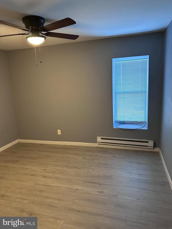 Foto del edificio - 7000 Forrest Ave