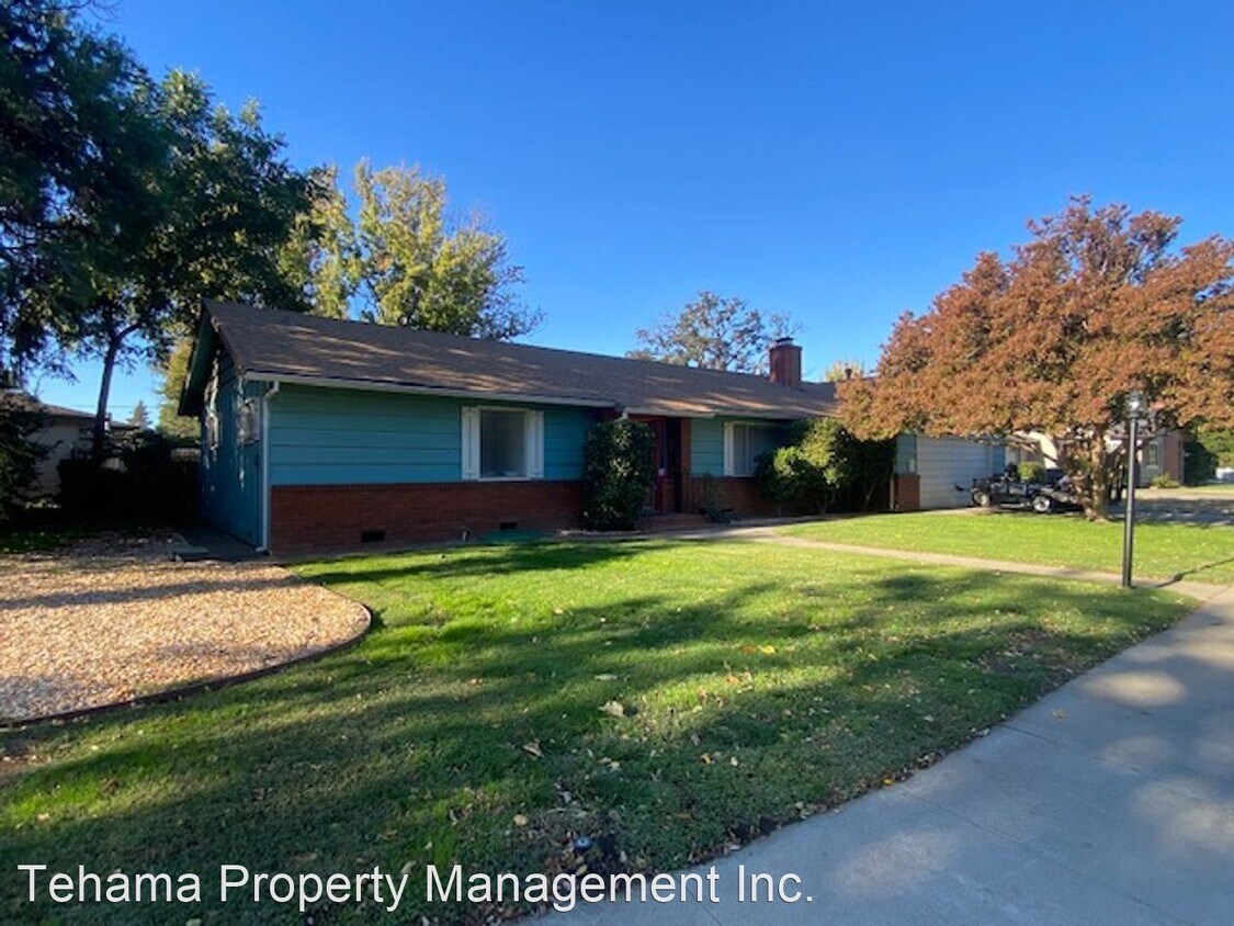 2 br, 2 bath House 209 Sherman Ave House Rental in Red Bluff, CA