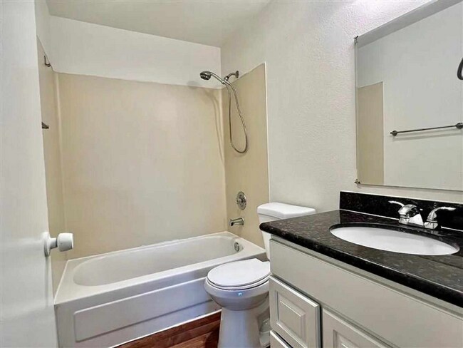 Foto del edificio - 430 4th St SE