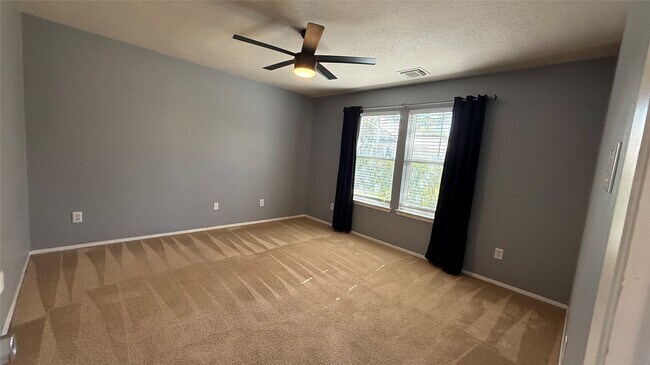 Foto del edificio - 6249 Lone Prairie Way