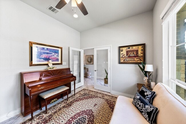 Building Photo - Luxury Living in Your New Perry Home
