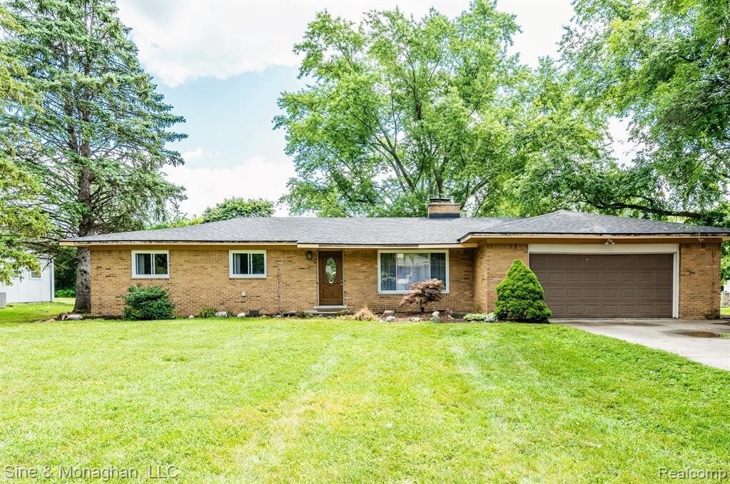 Primary Photo - 7411 Finnegan Dr