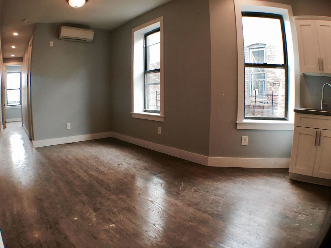 Foto principal - 752 Nostrand Ave