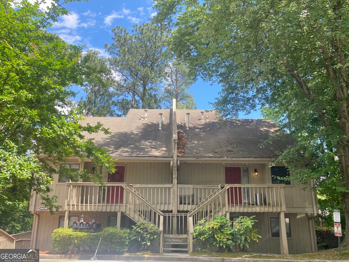 Foto principal - 2103 Defoors Ferry Rd NW