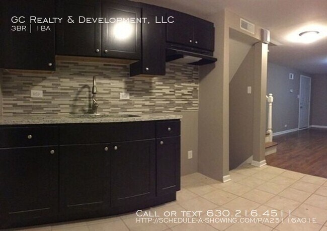 Foto del edificio - 3 BDRM SFH / 1 BTH / WASHER  DRYER HOOK-UPS /