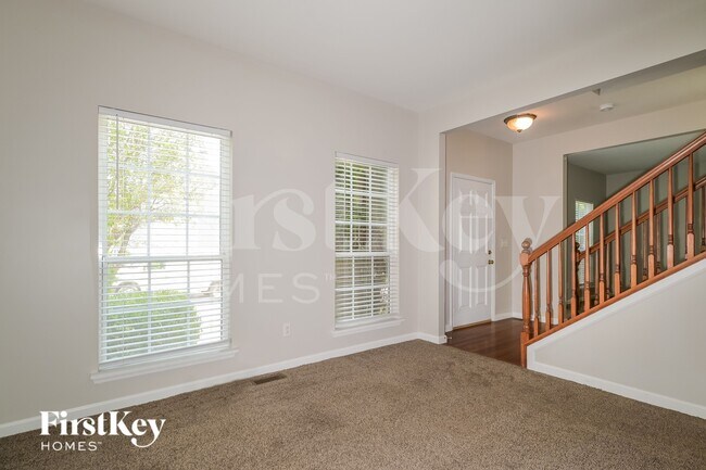 Foto del edificio - 217 Hawksbury Pl