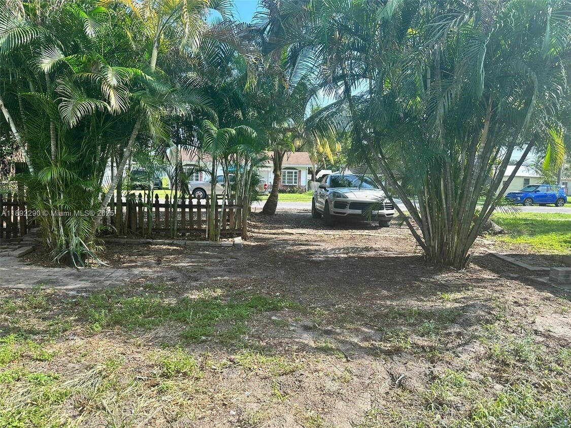 Foto principal - 226 SW 11th St