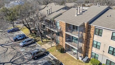 Building Photo - 8109 Skillman St