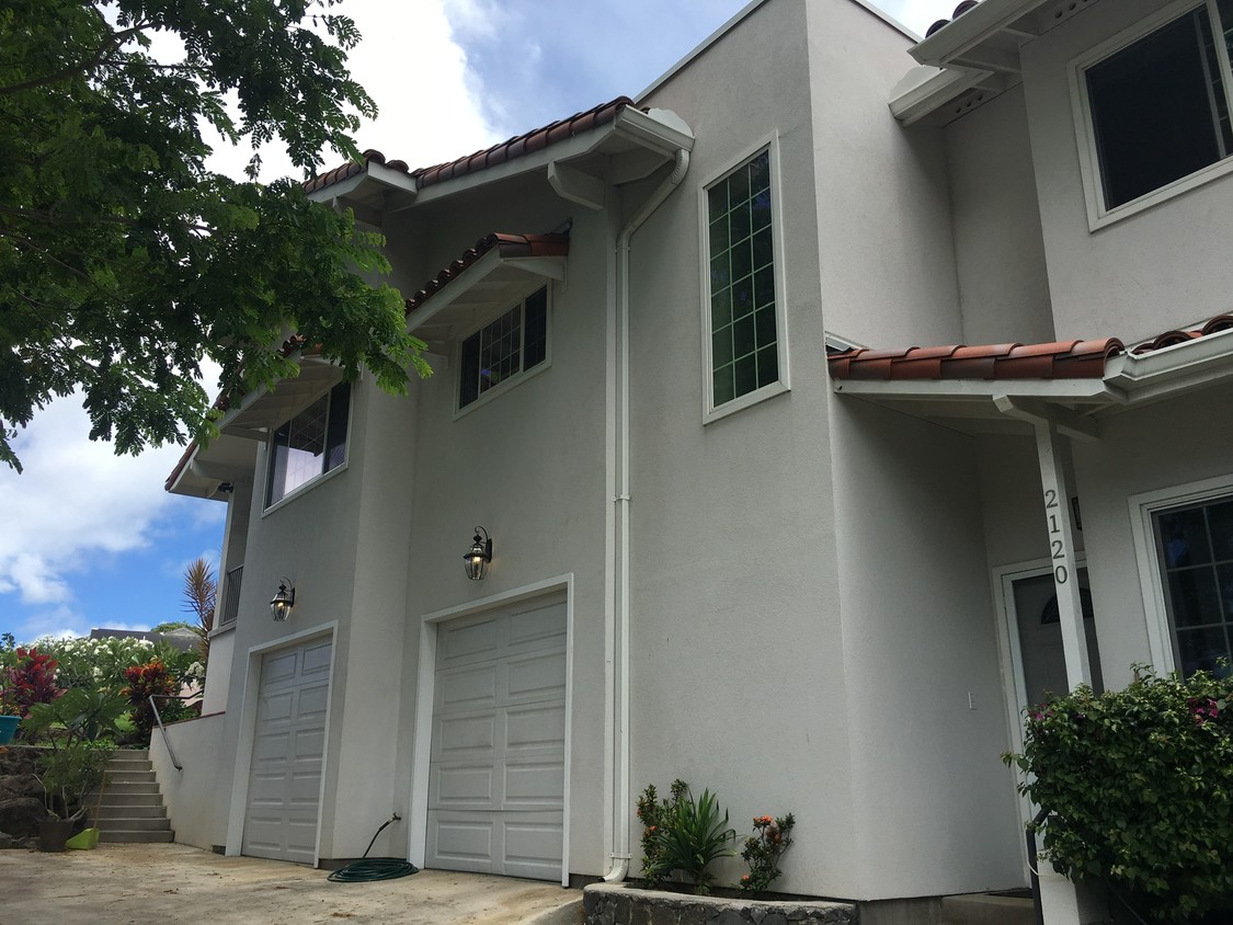 2120 Manoa Rd, Honolulu, HI 96822 House Rental in Honolulu, HI