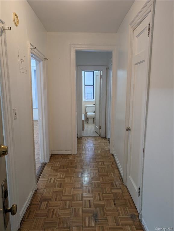 Primary Photo - 2187 Holland Ave