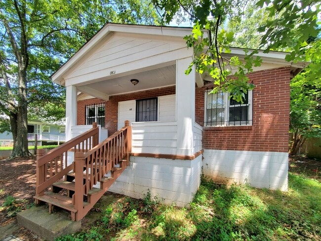 Photo - 65 Meldon Ave SE House