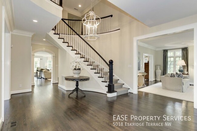 Building Photo - 5018 Eskridge Terrace NW