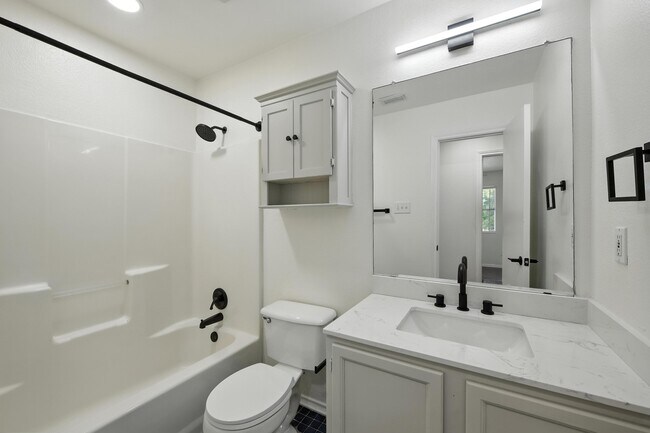 Foto del edificio - 2703 Whetstone Dr