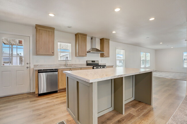 Foto del edificio - 2627 S Lamb Blvd