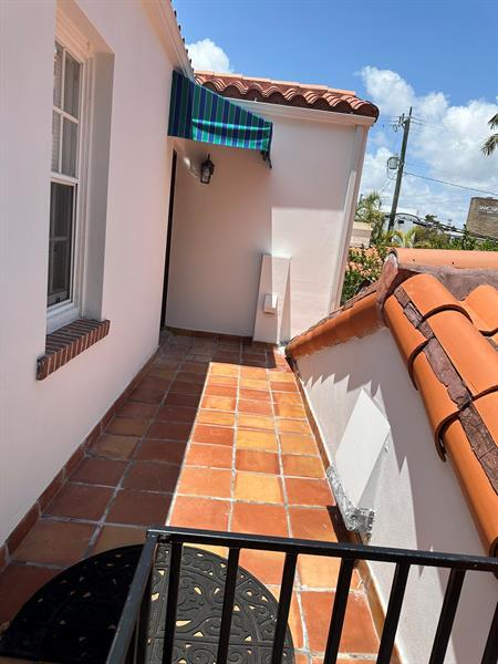 Foto del edificio - 7534 NE 6th Ct