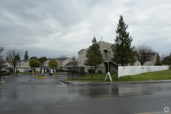 Building Photo - Sunrise Terrace Apartments