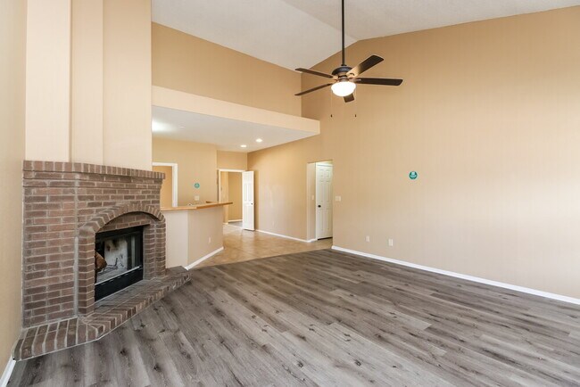 Foto del edificio - 23837 N 41st Ave