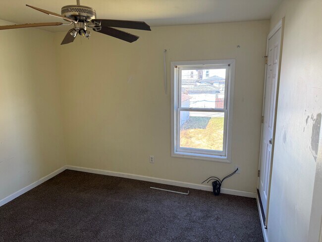 Foto del edificio - 413 N 6th Ave