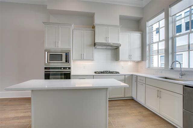 Foto del edificio - 4651 New Water Ln