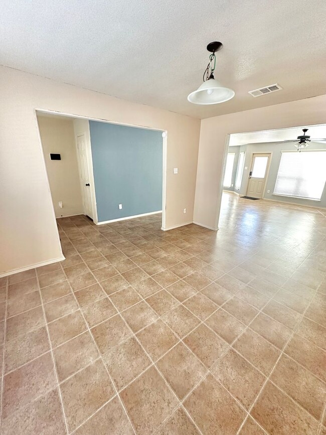 Foto del edificio - 4Bd/2.5Ba in Killeen, TX!