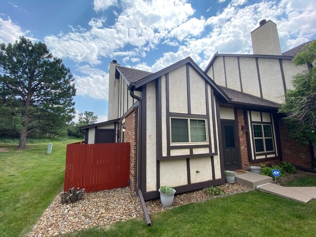 Building Photo - 1629 Maitland Ct