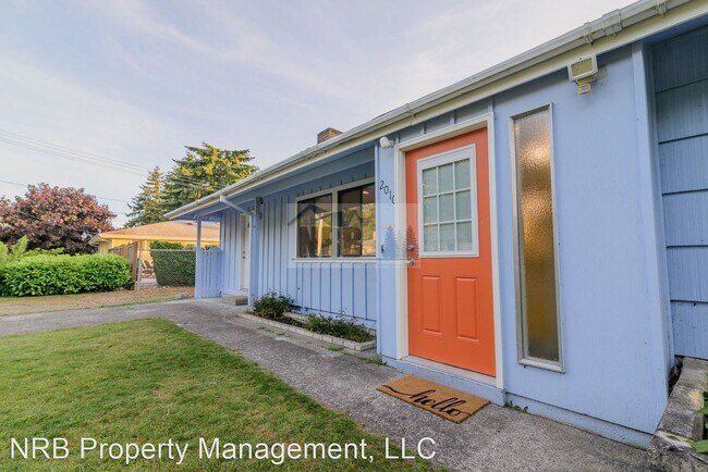 Building Photo - 5 br, 3.5 bath House - 2010 Cascade Pl. W