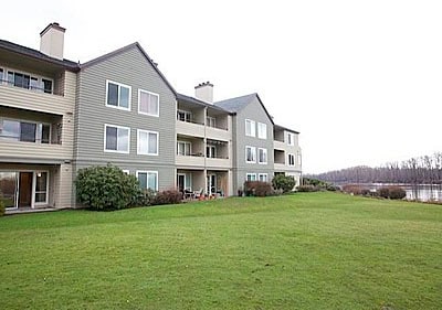 Building Photo - 5170 S Landing Dr
