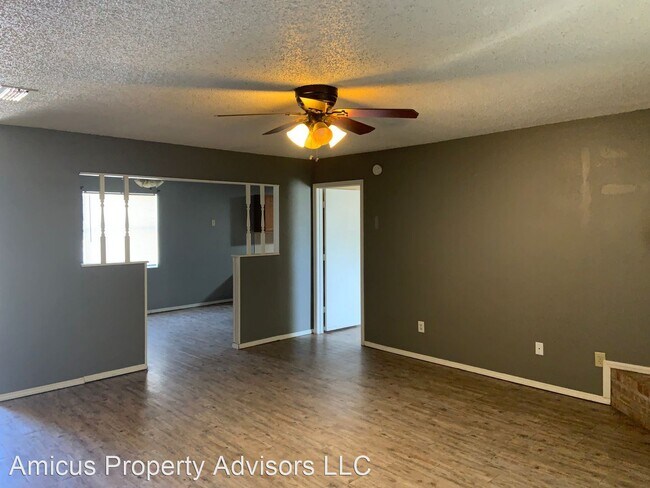 Building Photo - 3 br, 2 bath House - 2411 95th Street
