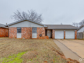 Building Photo - 108 Meadowbrook Dr