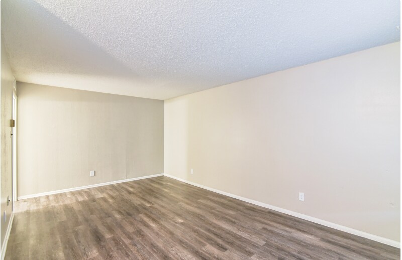 Foto del edificio - 6701 Calmont Ave