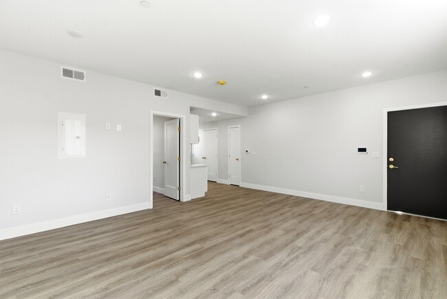 Foto del edificio - 5137 Master St