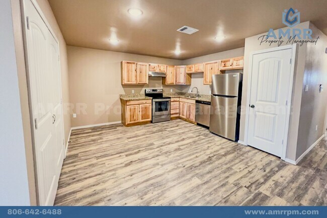 Foto del edificio - New Beginnings Start At AMRR: 3 Bedroom Home Available SOON