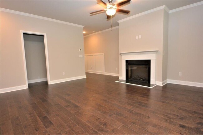 Foto del edificio - 2170 Manor Pointe Dr